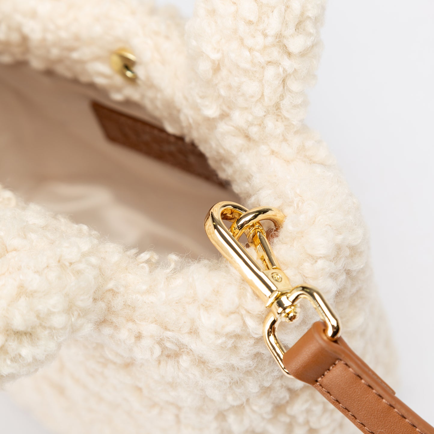 OZWEAR UGG Gianna Mini Tote Bag OZB012