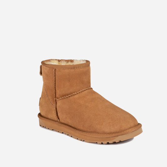 OZWEAR UGG Classic Mini Boots
