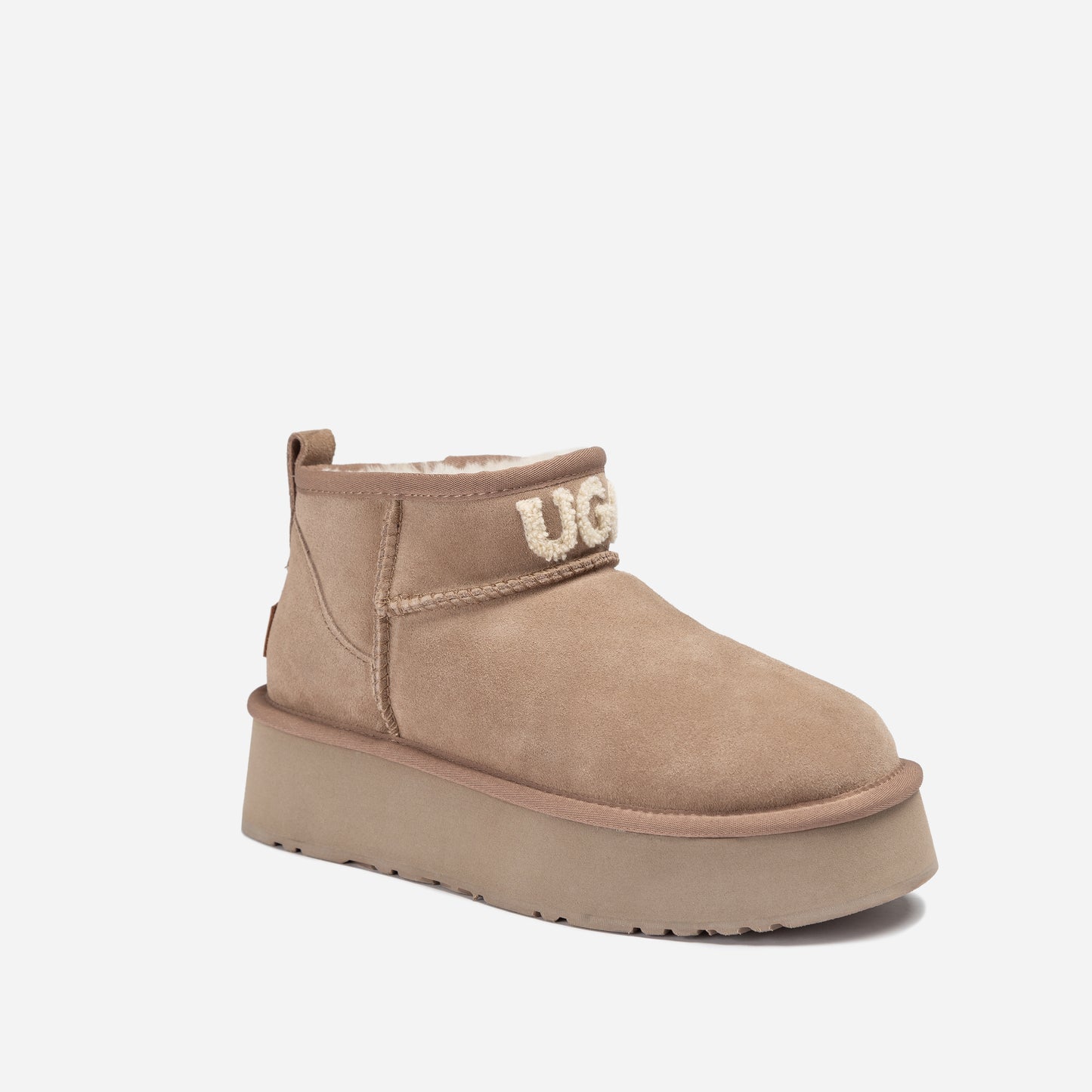 OZWEAR UGG Classic Platform Knit Logo Ultra Mini Boots