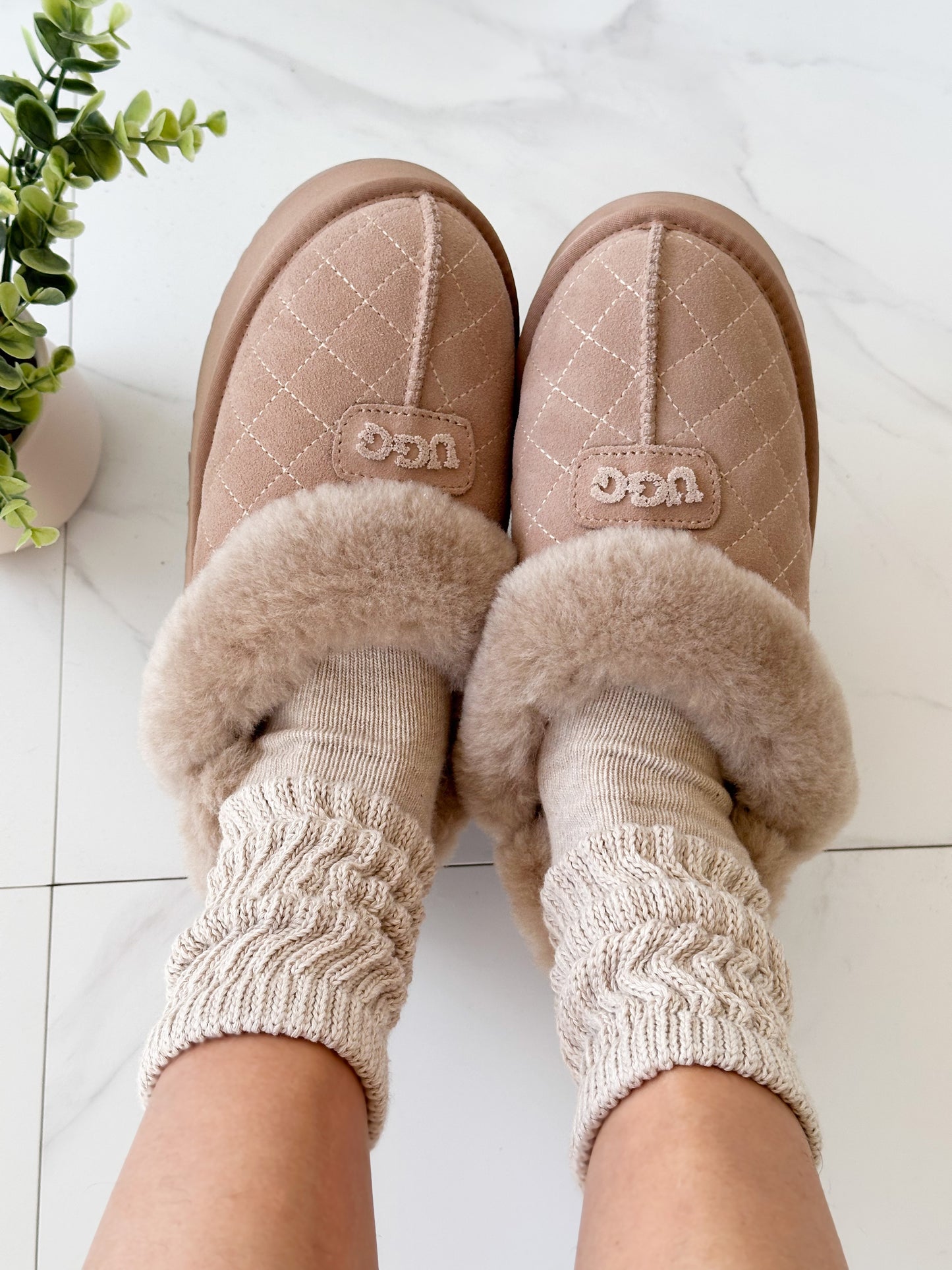 OZWEAR OB114PMDE Coquette Matelassé Logo Platform Slipper